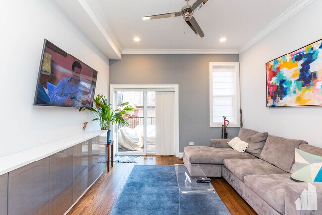 Photo - 3363 S Giles Ave