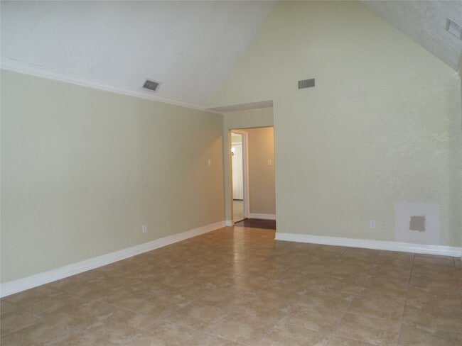 Photo - 17322 Baronshire Dr