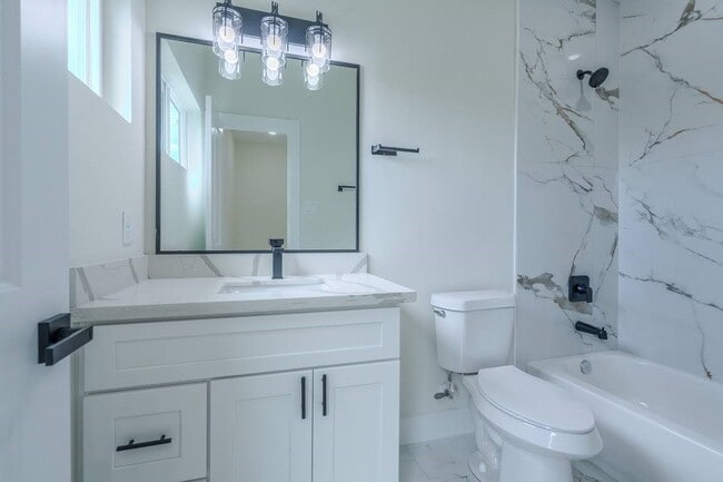 Building Photo - 7002 Sidney St