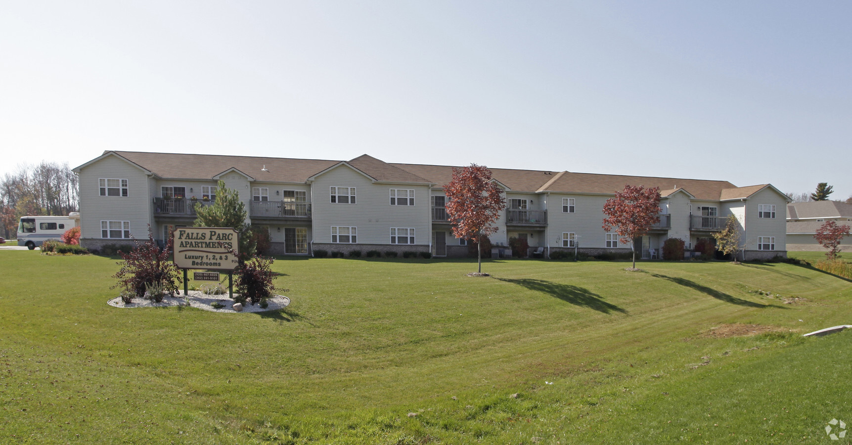 Photo - Falls Parc Apartments