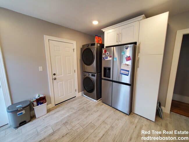Photo - 7 Elmira St Unit 7