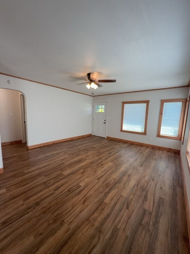 Photo - 1202 NW Hawthorne Ave