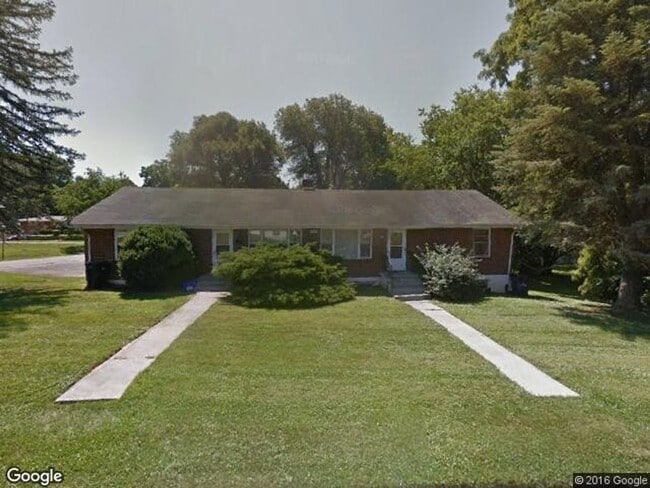 Building Photo - 316 Reynolds Ave Unit A