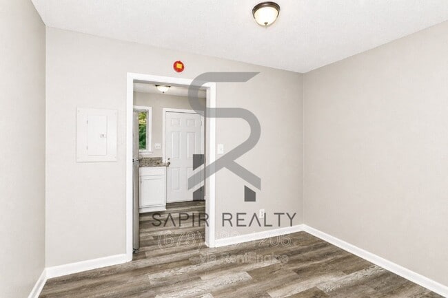 Photo - 2055 Alison Ct SW Unidad 5