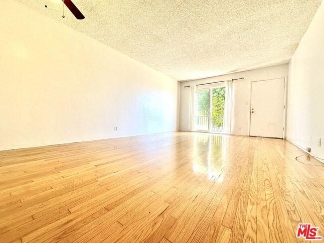 Photo - 612 Illinois Ct Unidad #2