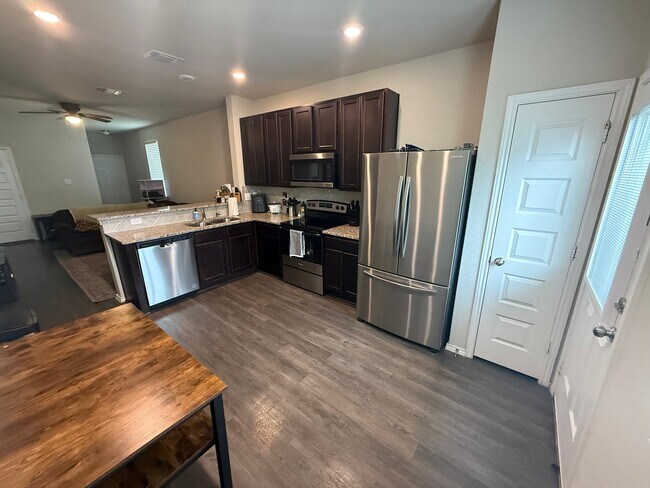 Photo - 10234 Melissa Rnch Blvd