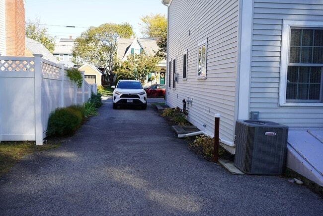 Photo - 37 Charnock St