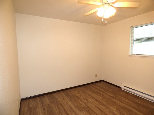Photo - Anita Manor Apartments