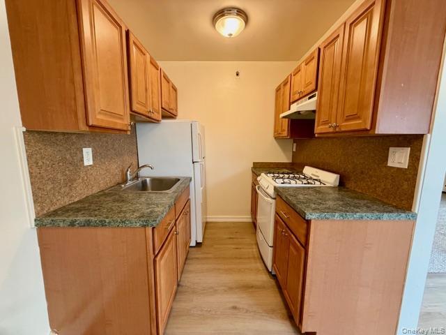 Photo - 185 E Lake Blvd Unit #E