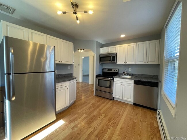 20 Dewey St Unit 2nd Floor