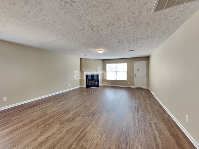 Photo - 3340 Blaze Dr