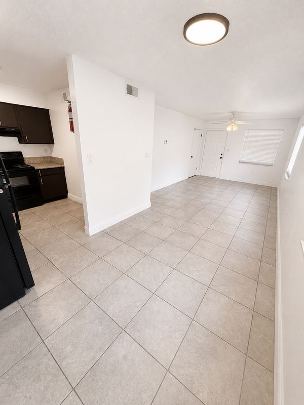 Photo - 1187 Bentley Rd Unidad 1