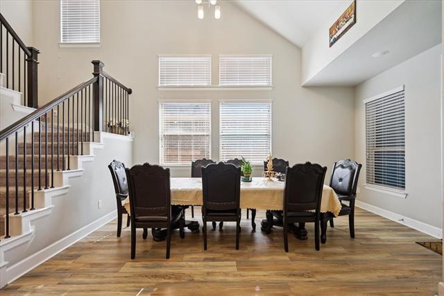 Photo - 345 Greenbriar Rd