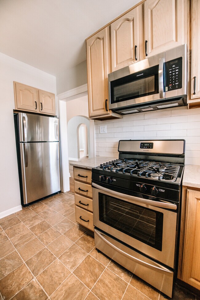 Photo - 4 S Lincoln Ave Unit 2D