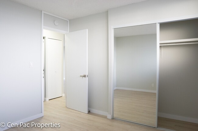 Photo - 2 Bed/2 Bath/1 Parking - Beautiful Unit with Nice View in Salt Lake!