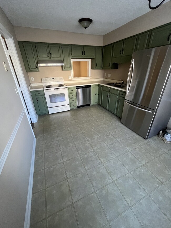 Photo - 917 Shelby Dr