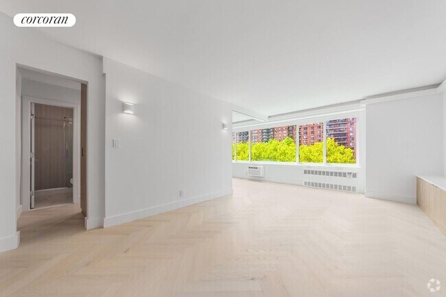 Building Photo - 392 Central Prk W Rental