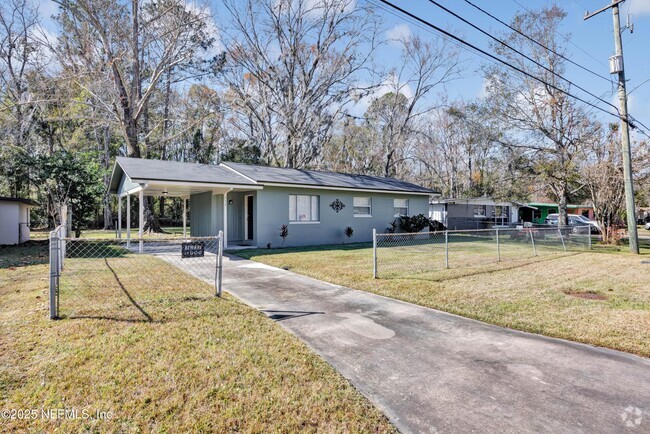 Building Photo - 858 Le Brun Dr Rental