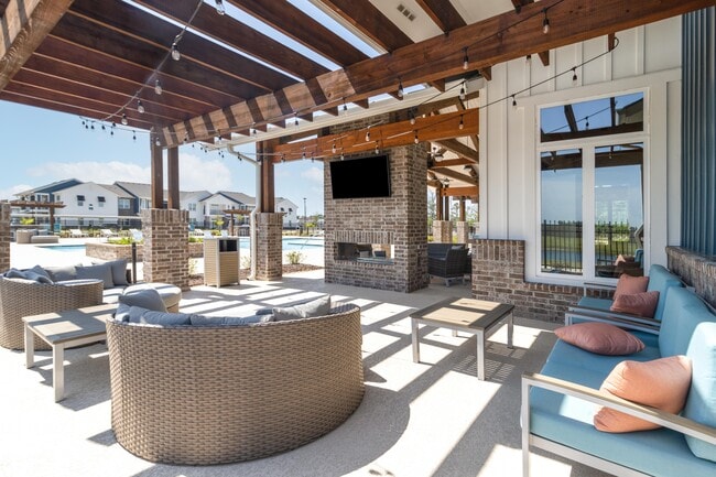 Photo - The Oasis at Southpark