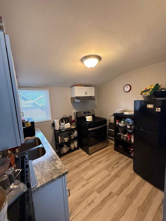 Photo - 2915 N 54th St Unidad 2915A-Upper