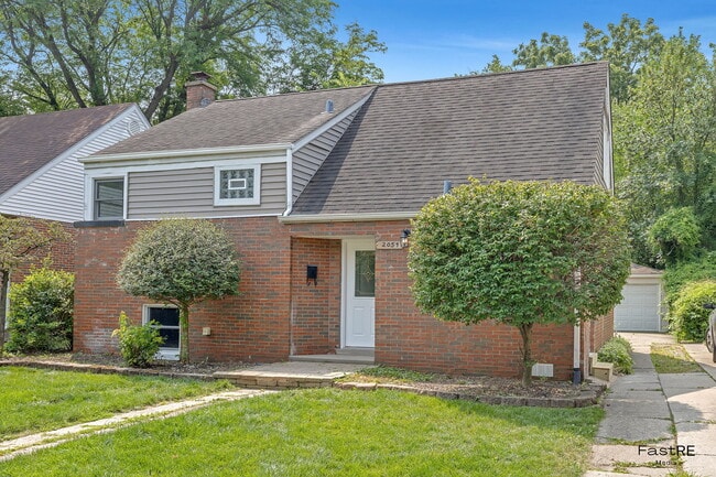 Photo - 2059 Downey Rd