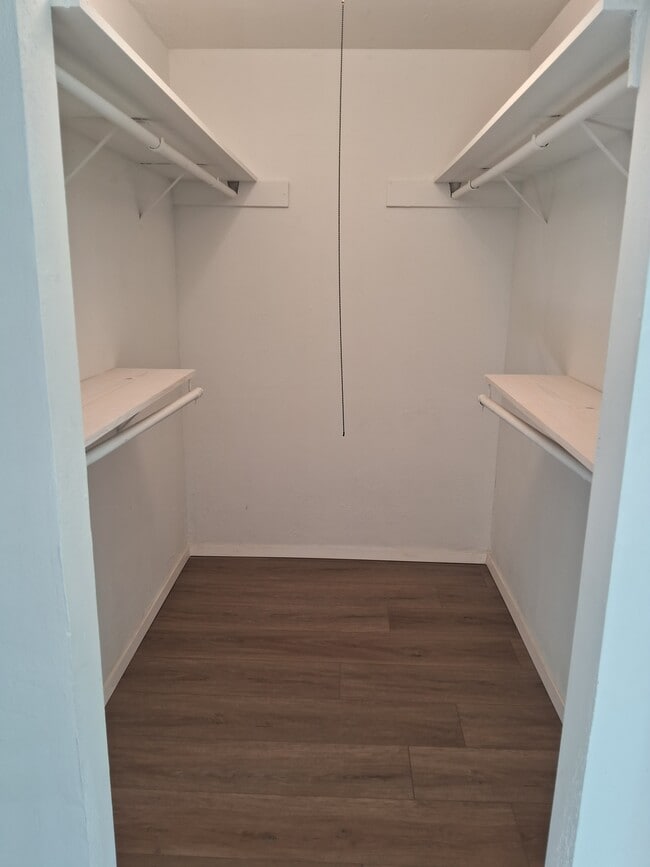 Building Photo - 207 Arnett Dr Unit 1 Bedroom 1  Bath