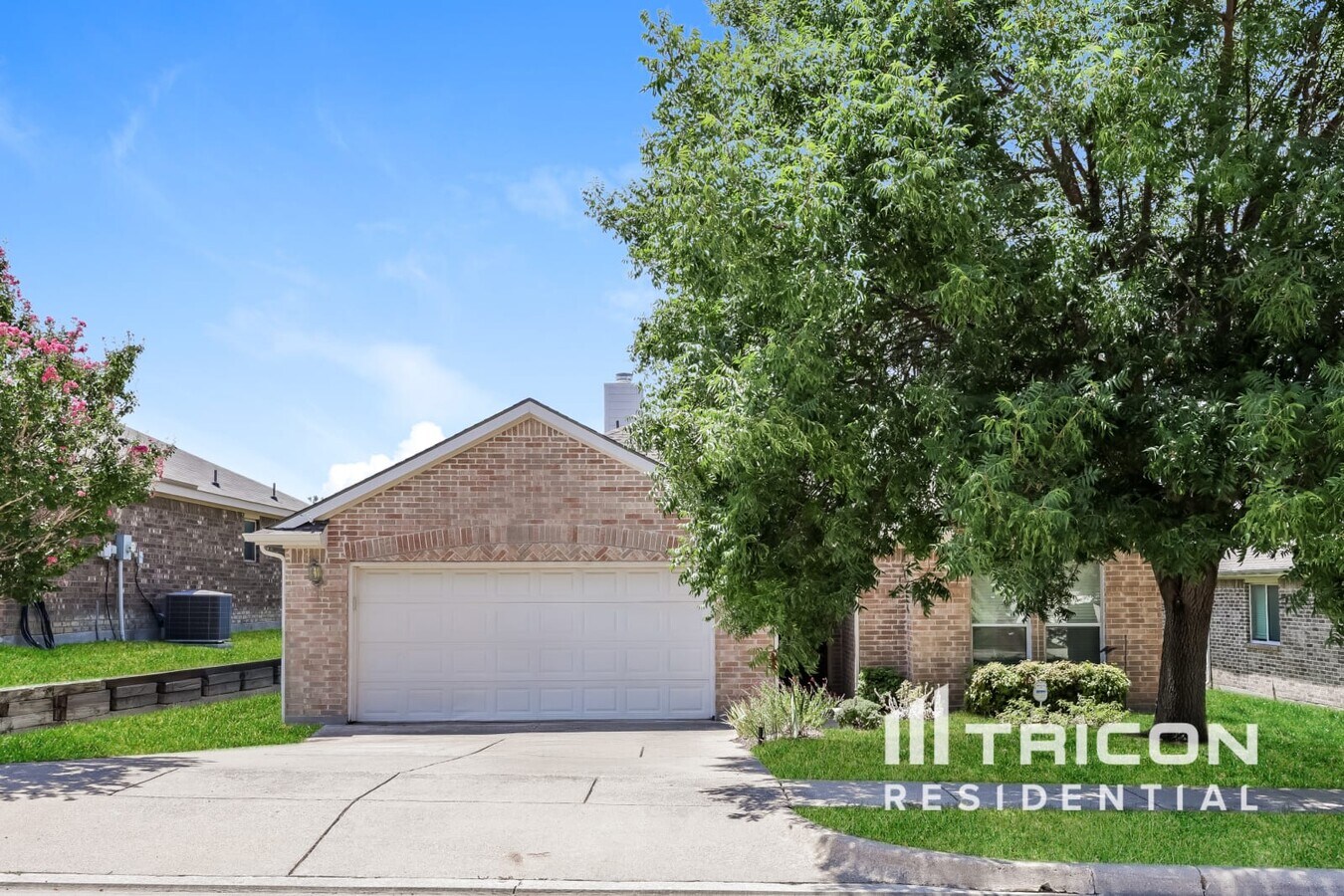 Photo - 6609 Chalk River Dr House