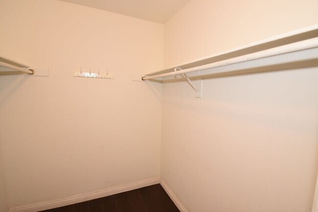 Photo - 3125 Casey Dr