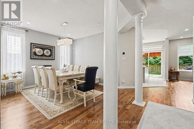 Photo - 19 Keighley Cir