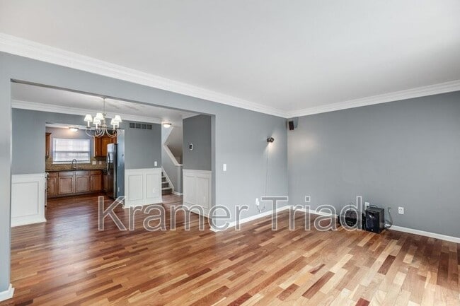 Photo - 6304 Harlequin Ln
