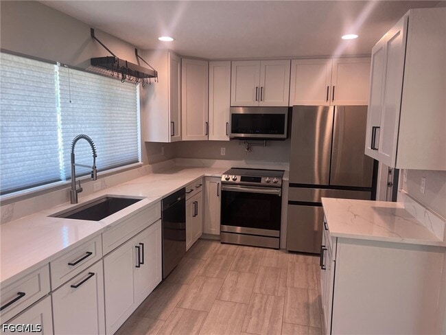 Photo - 5215 Rutland Ct