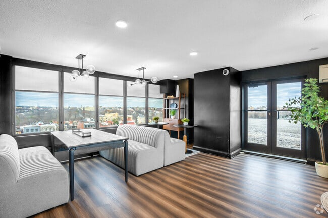 Rooftop Clubhouse