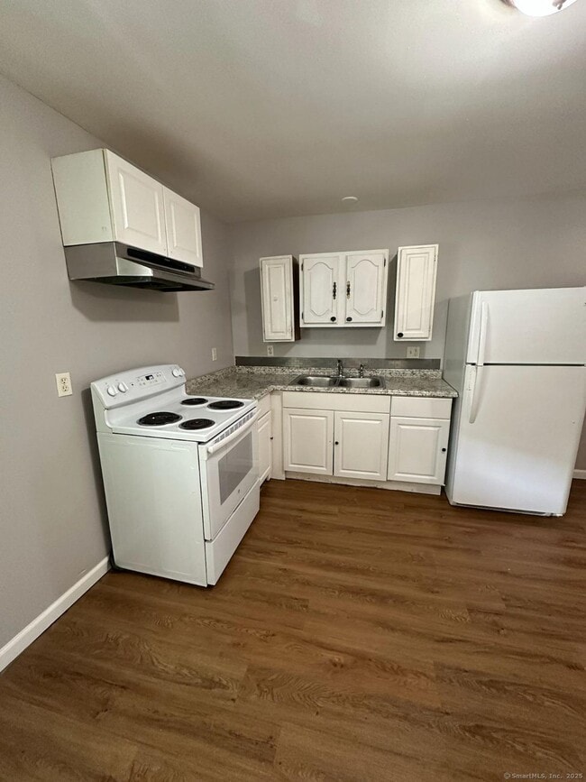 Building Photo - 50 Hunters Ave Unit 50-3 Rental