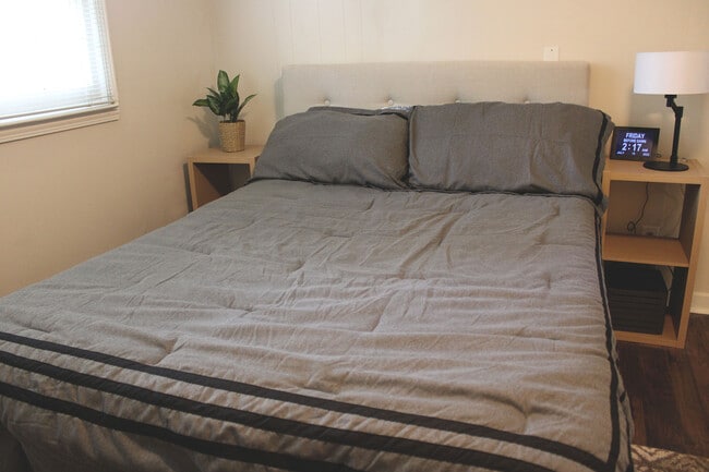 Photo - 2529 Napier Ave