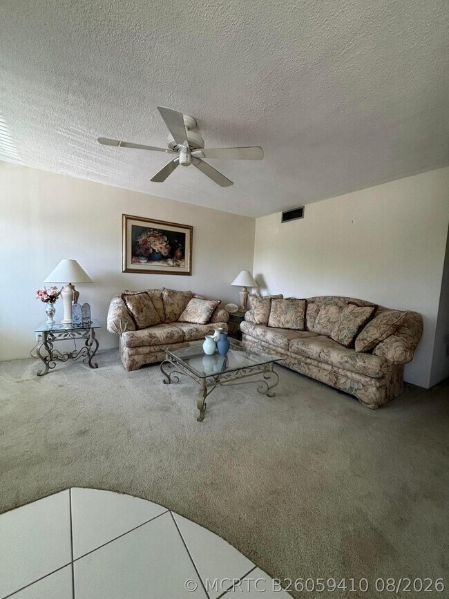 Photo - 3000 Springdale Blvd Unit 316