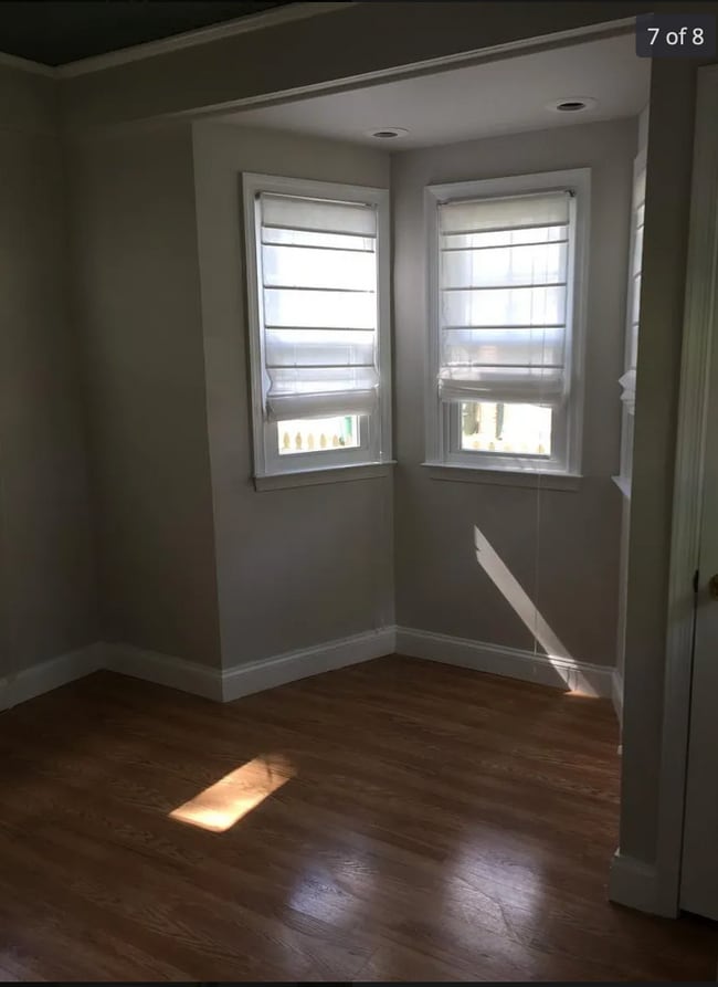 Photo - 4600 Stratford Ave