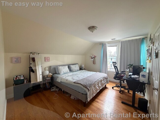 Photo - 121 Morrison Ave