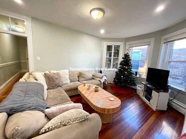 Photo - 862 Huntington Ave Apartments Unit 2
