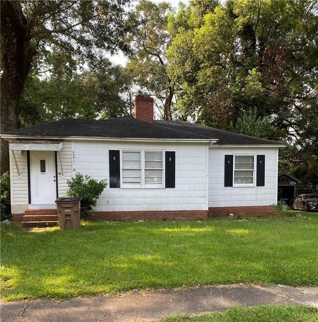Building Photo - 2451 Richard Ave