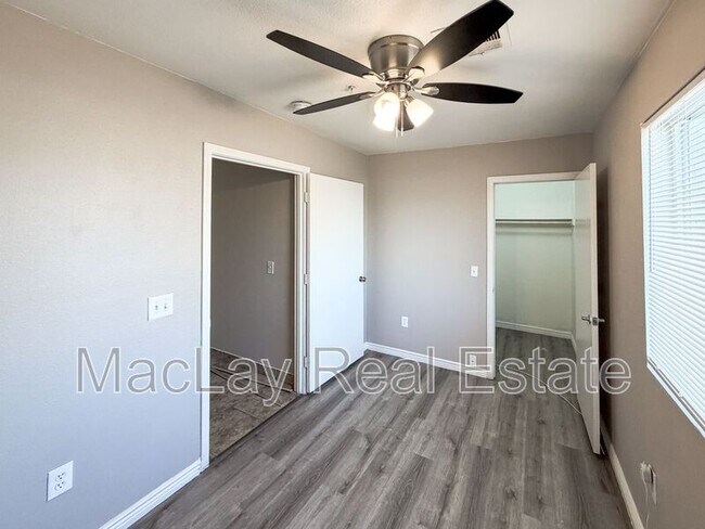 Photo - 6301 W Earll Dr