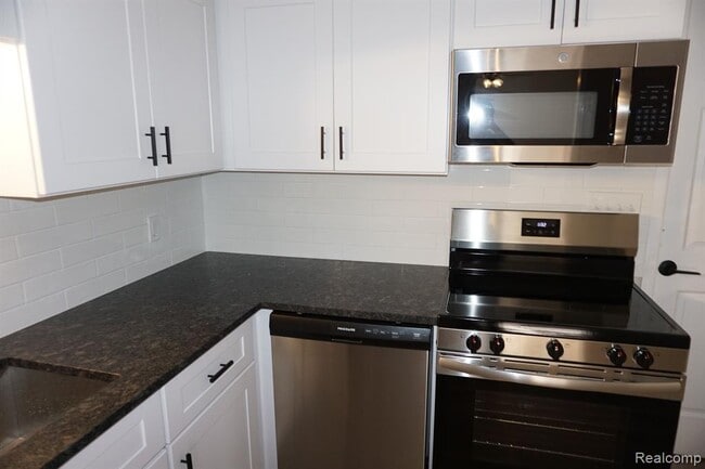 Photo - 314 Fairgrove St