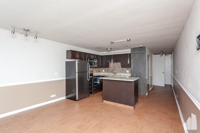 Photo - 2728 N Hampden Ct Unit 1604