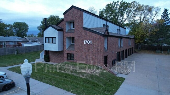 Photo - 1701 Ridgehaven Ct