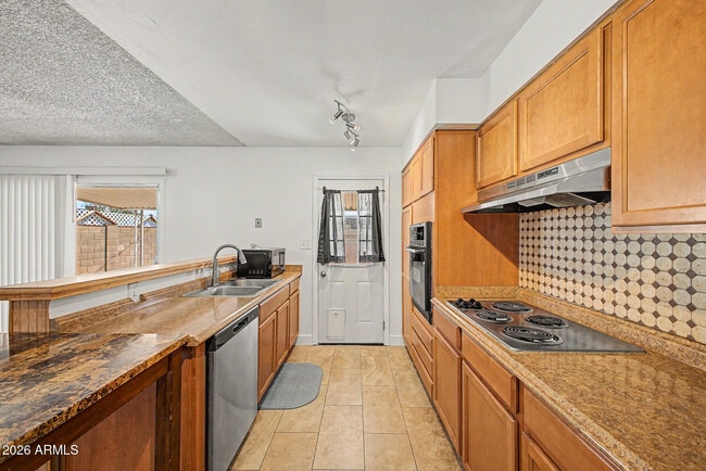 Photo - 1623 E Del Rio Dr