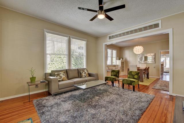 Photo - 607 Baylor St