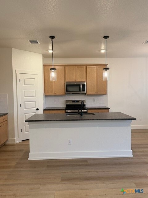 Photo - 8918 Trungle Rd