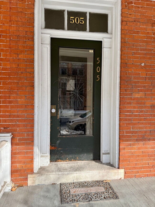 Photo - 505 N Lime St