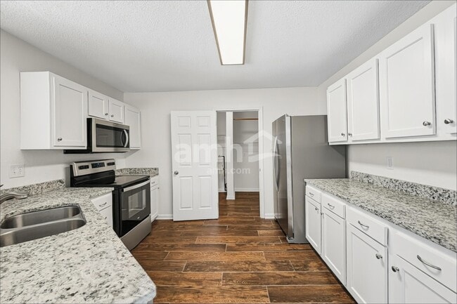 Photo - 3 Lowell Ct