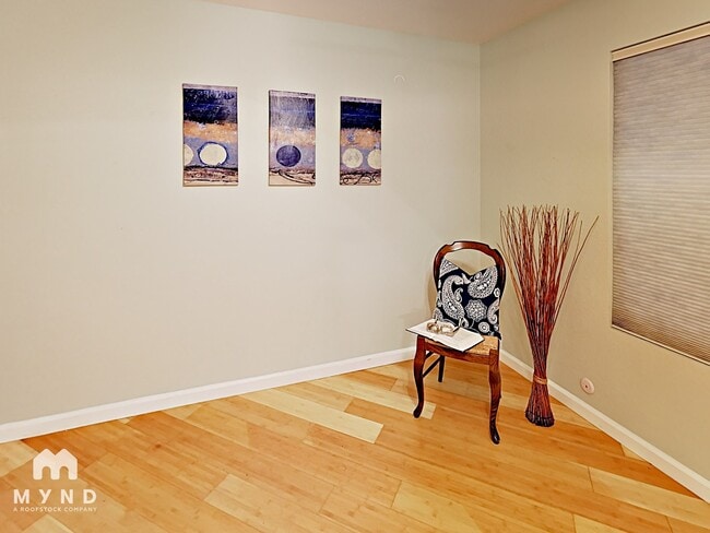 Photo - 2321 Swarthmore Dr