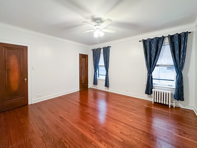 Photo - 815A Forest Ave Unidad 815A Forest #1